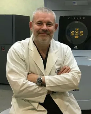 Dr. Alejandro Santini Blasco: “Es la forma más humana de hacer medicina”